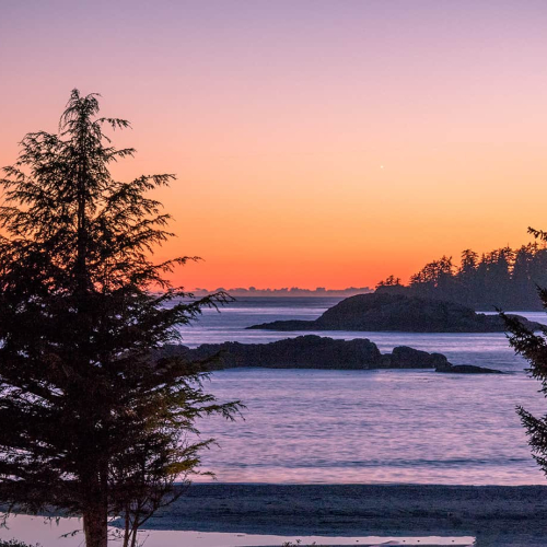 HONOUR AWARD Cowichan Valley Camera Club Maria Hansen Tofino Sunset
