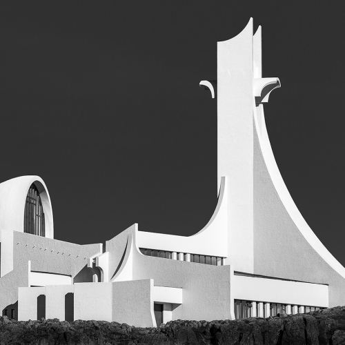 HONOUR AWARD Richmond Hill Camera Club Roland Pfeiffer Iceland Church