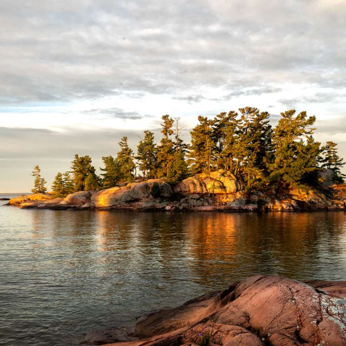 HONOUR AWARD Toronto Camera Club Gary Carr An Island In Killarney