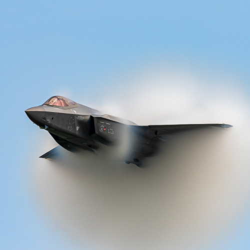 Honour Award London Camera Club Bruce Laing F35 Vapour Cone