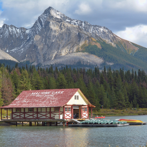 Honour Award Vivian Martin Boat House