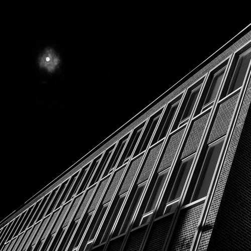 SILVER MEDAL Jiahua Elite Photography Association He Zhao Night