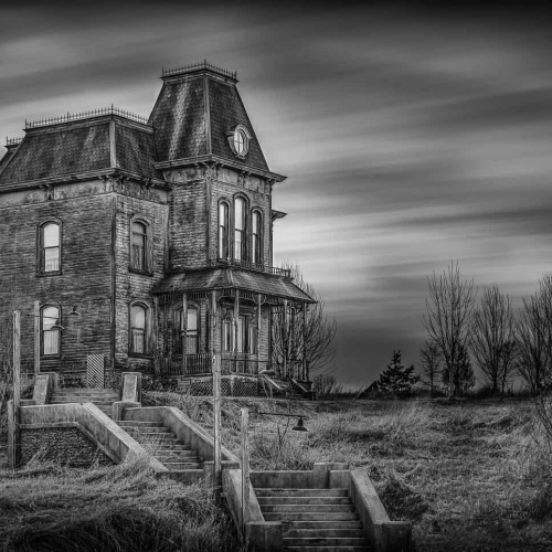 SILVER MEDAL Langley Camera Club Janet SlaterBates Motel